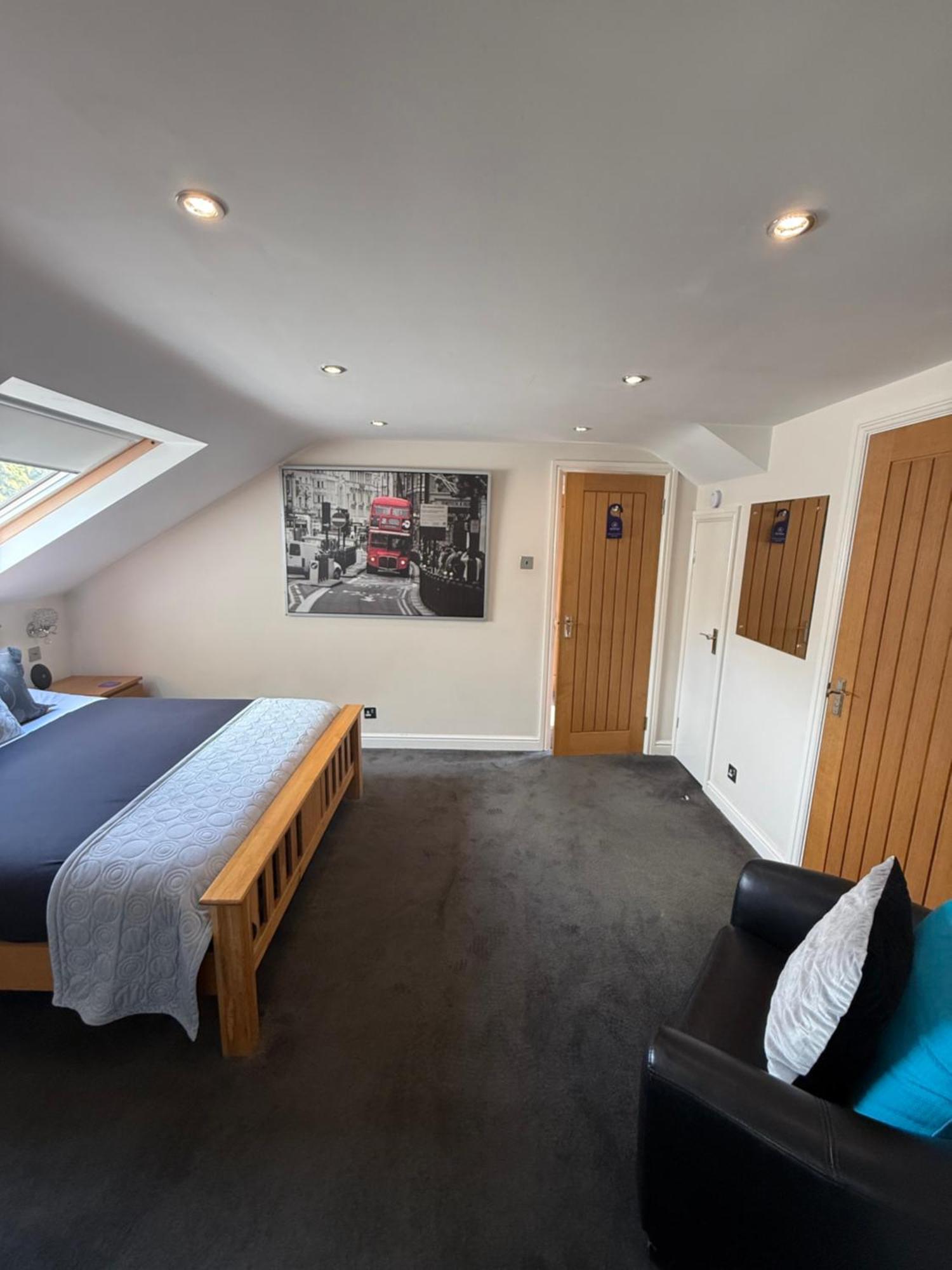 Barncroft Luxury Bed & Breakfast Solihull Exterior foto